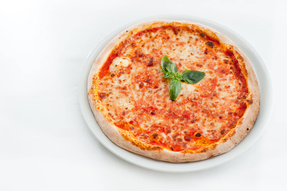 Margherita pizza - Hotel Gasthof zur Sonne